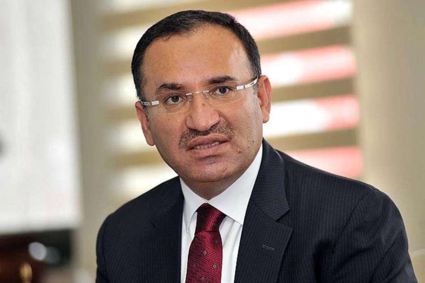 Bakan Bozdağ'dan DBP'li Aydeniz hakkındaki fezlekeye ilişkin açıklama Bakan Bozdağ'dan DBP'li Aydeniz hakkındaki fezlekeye ilişkin açıklama